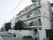 江坂ロイヤルハイツ